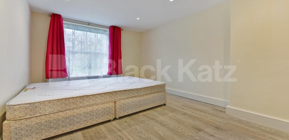 			NEW INSTRUCTION, 3 Bedroom, 1 bath, 1 reception Apartment			 County Street, Borough/Elephant and Castle